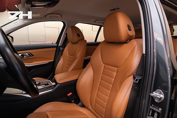 BMW 320d 14 of 22