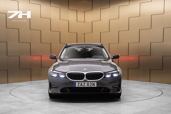 BMW 320d 8 of 22