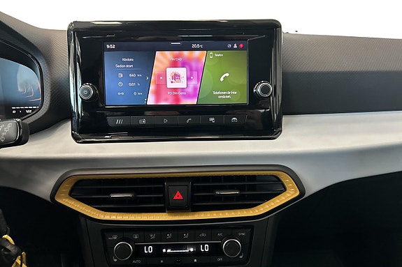 Seat Arona 27 of 27