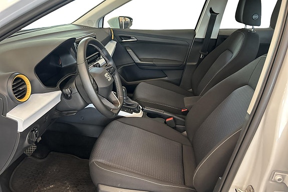 Seat Arona 13 of 27