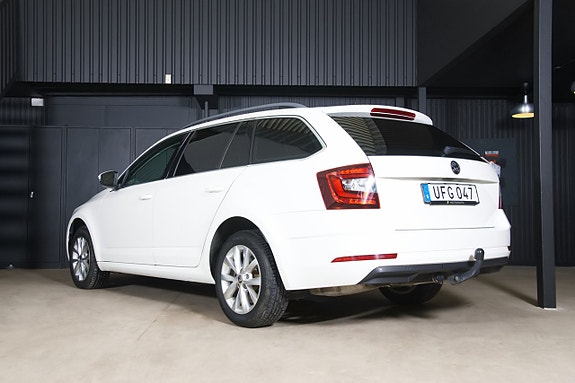 Skoda Octavia 4 of 15