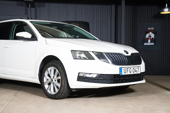 Skoda Octavia 3 of 15