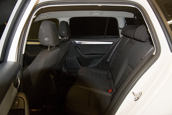 Skoda Octavia 14 of 15