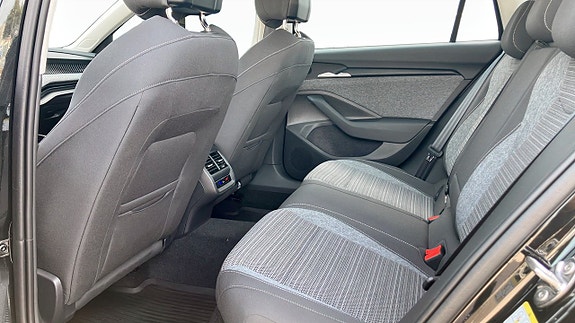 Skoda Superb 11 of 12