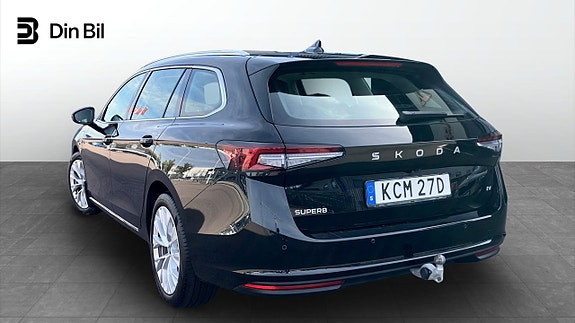 Skoda Superb 3 of 12