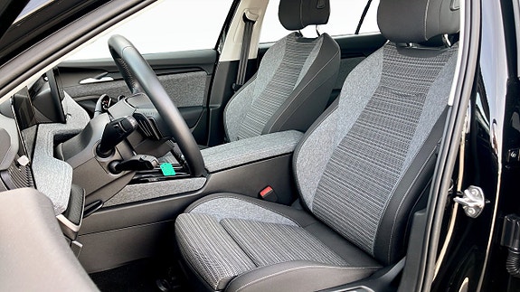 Skoda Superb 8 of 12