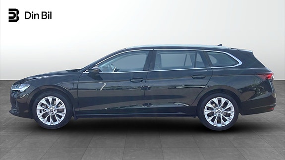 Skoda Superb 2 of 12