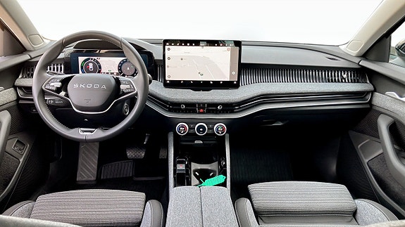 Skoda Superb 10 of 12