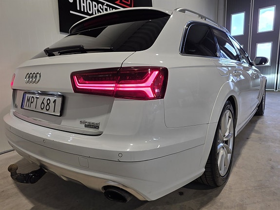 Audi A6 allroad 10 of 24