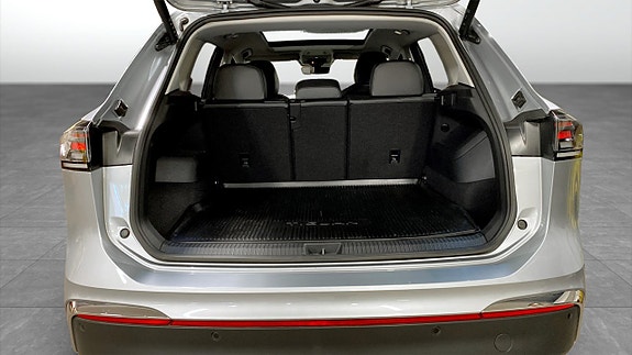 Volkswagen Tiguan 12 of 12