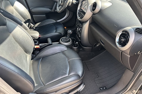 MINI Countryman Cooper S 14 of 26