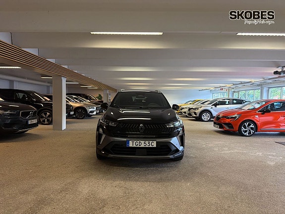 Renault Captur 2 of 21