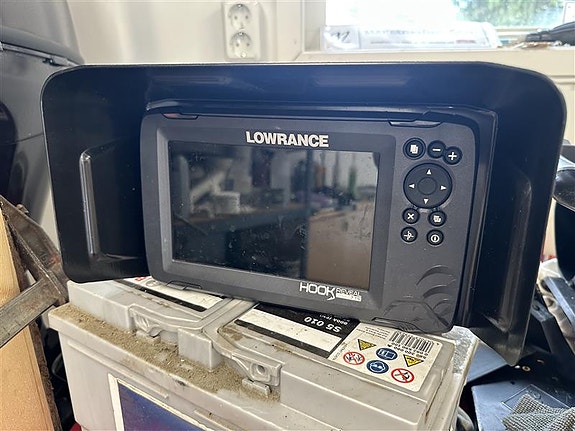 Fiskebåt Örnvik 400 + Tohatsu 9,8 2025 inkl lowrance hook reveal 7TS 10 of 10