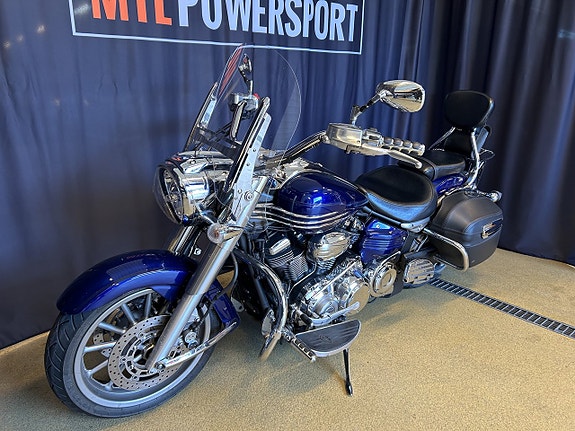Yamaha XV1900A 2 of 8