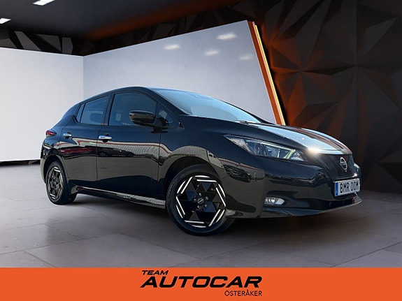 Nissan Leaf 2 of 15