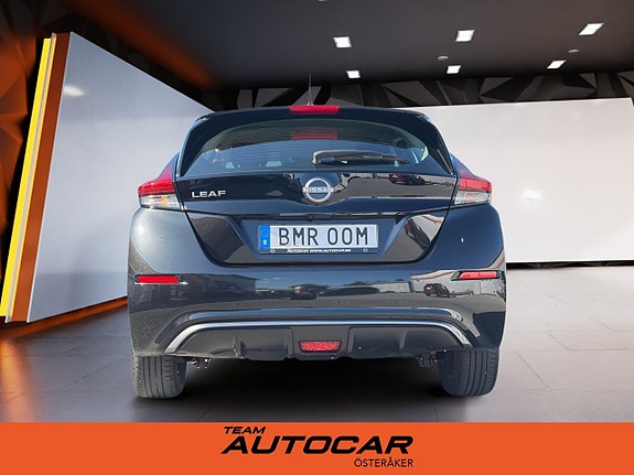 Nissan Leaf 6 of 15