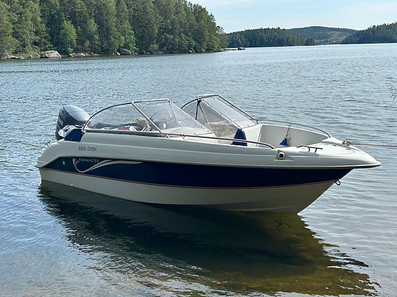 Finnmaster 5300 bowrider med Yamaha 100hk inkl. båttrailer 2 of 4