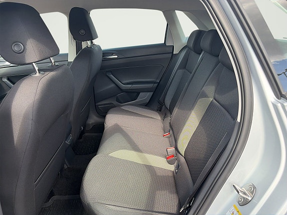 Volkswagen Polo 10 of 12