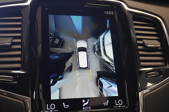 Volvo XC90 27 of 30
