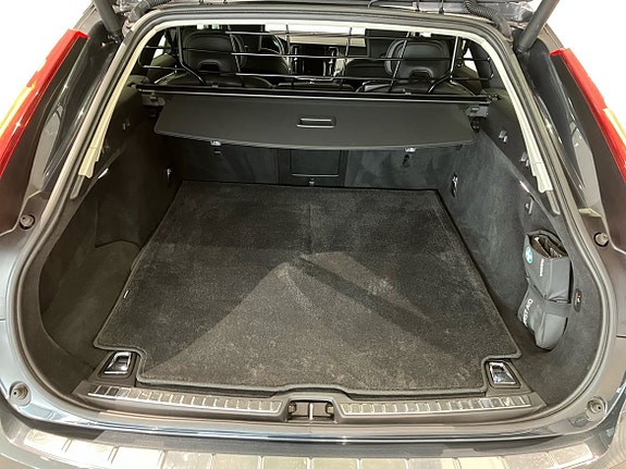 Volvo V90 14 of 14