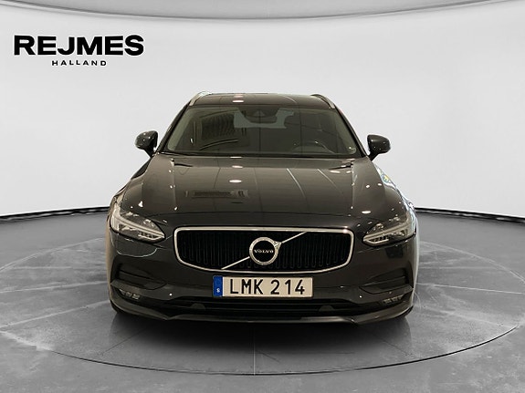 Volvo V90 9 of 14