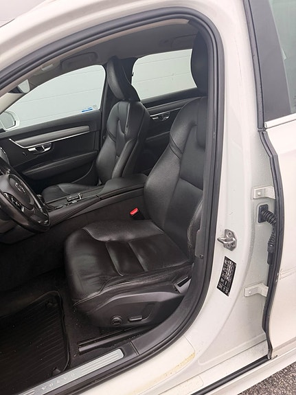 Volvo V90 12 of 21