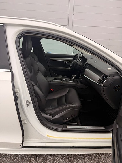 Volvo V90 14 of 21