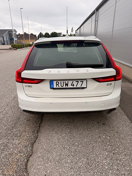 Volvo V90 5 of 21