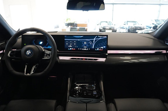 BMW 530e 6 of 20