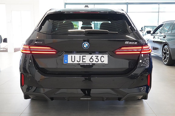 BMW 530e 19 of 20
