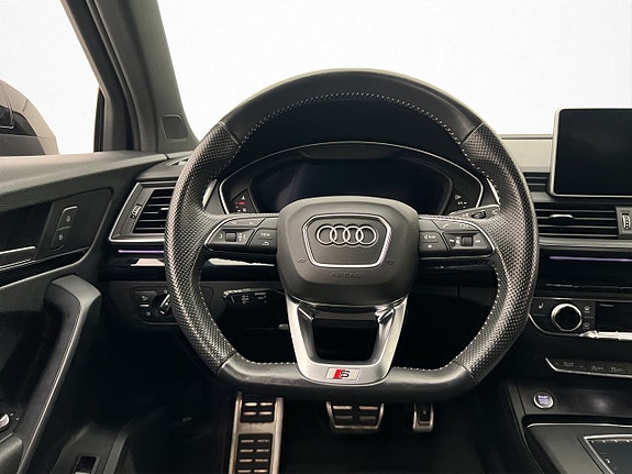 Audi Q5 16 of 30
