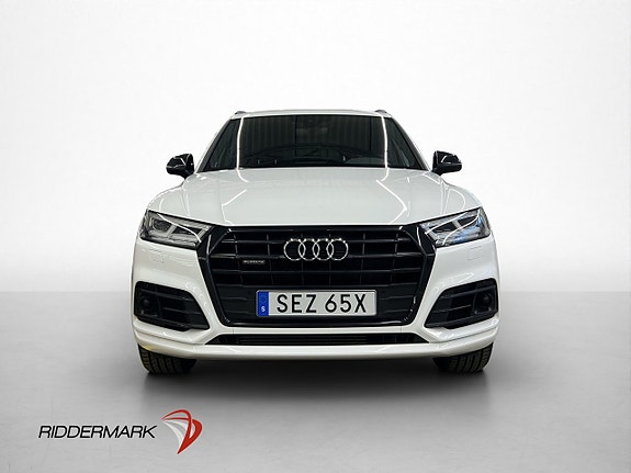Audi Q5 2 of 30