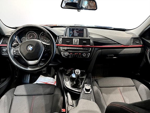 BMW 328i 6 of 19