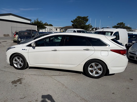 Hyundai i40 9 of 29