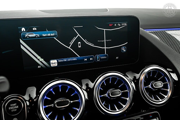 Mercedes-Benz GLA35 9 of 11