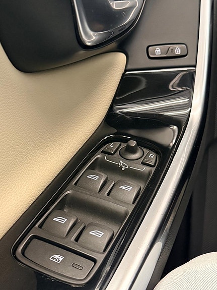 Volvo V60 9 of 22