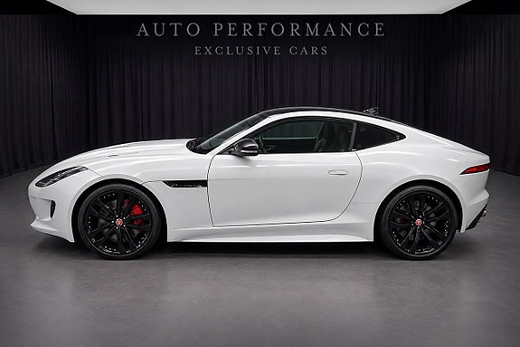 Jaguar F-TYPE 2 of 10