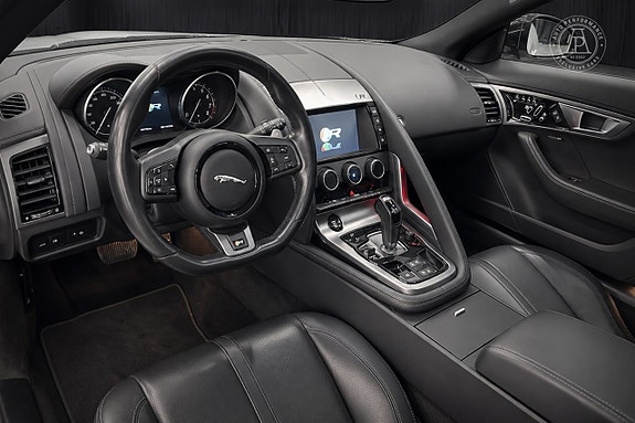 Jaguar F-TYPE 9 of 10