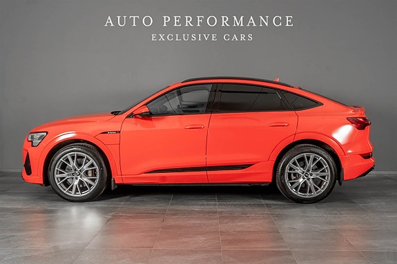 Audi e-tron Sportback 3 of 11