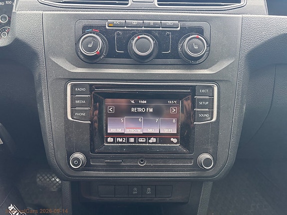 Volkswagen Caddy Maxi 13 of 21