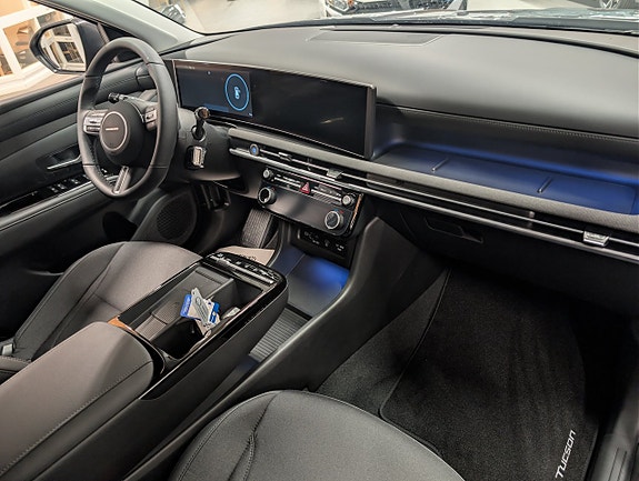 Hyundai Tucson 4 of 9