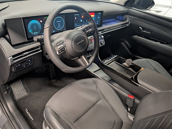 Hyundai Tucson 5 of 9