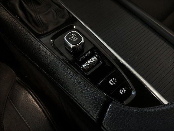 Volvo V90 21 of 26