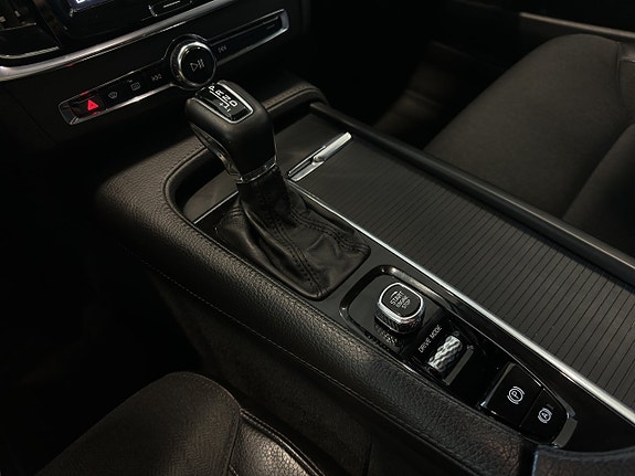 Volvo V90 20 of 26