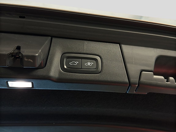 Volvo V90 25 of 26