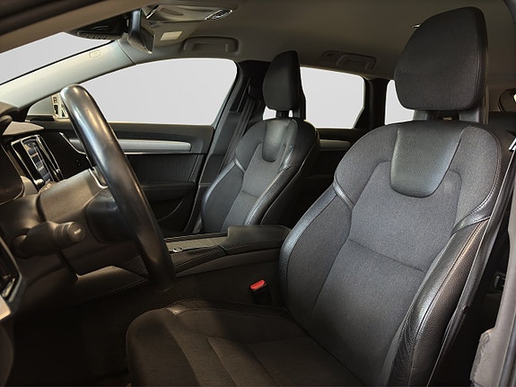 Volvo V90 8 of 26
