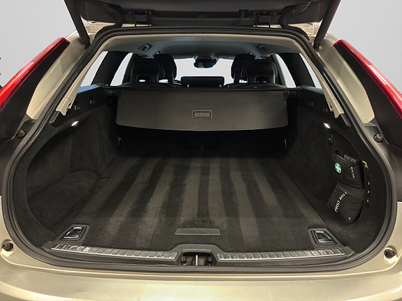 Volvo V90 24 of 26