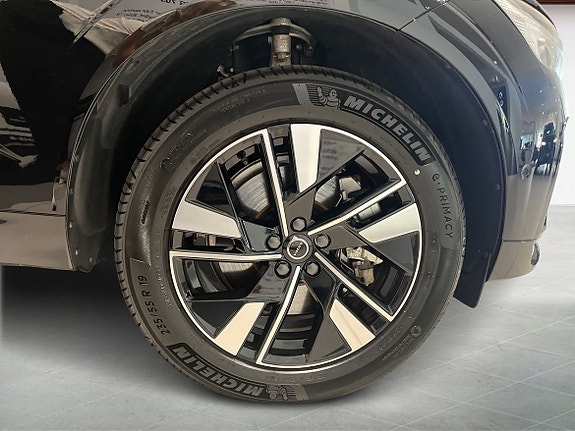 Volvo XC60 9 of 14