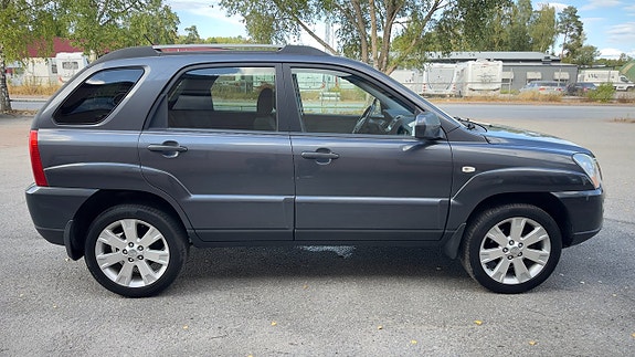 Kia Sportage 11 of 11