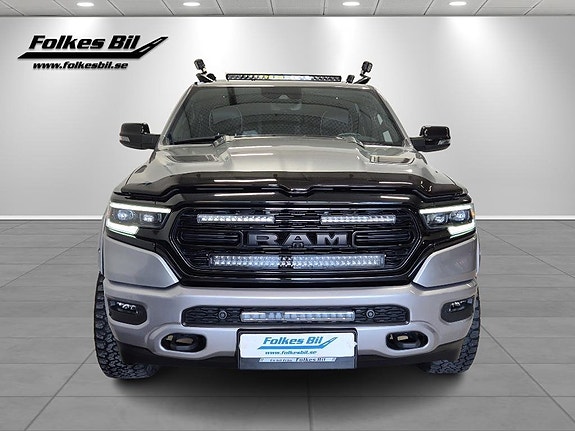 Dodge RAM 1500 2 of 21